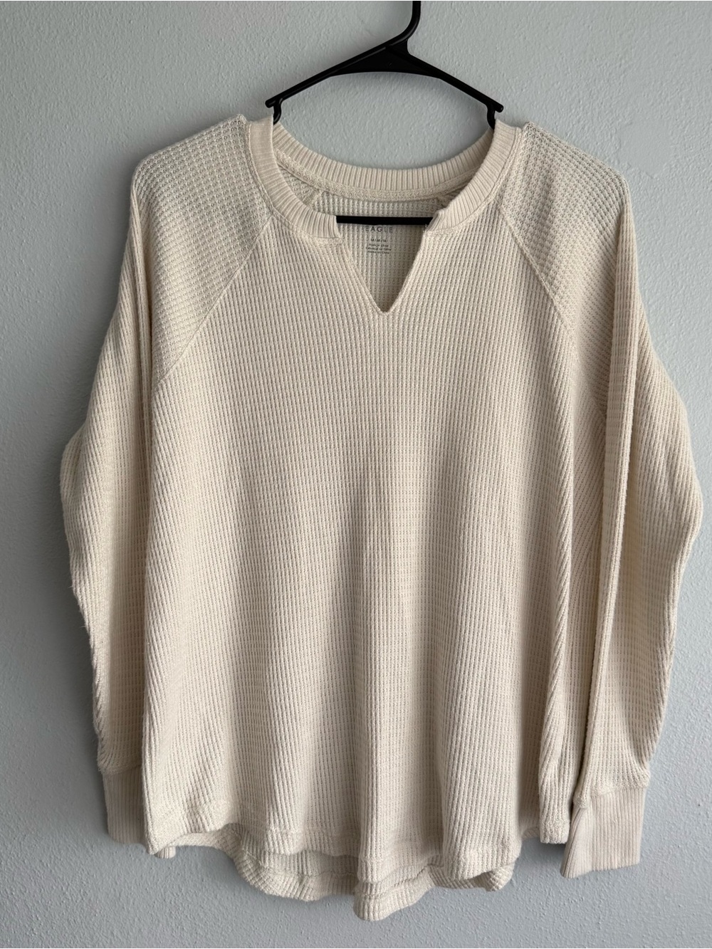 American Eagle Outfitters Cream Waffle Knit Crewneck Sweater - Size Medium